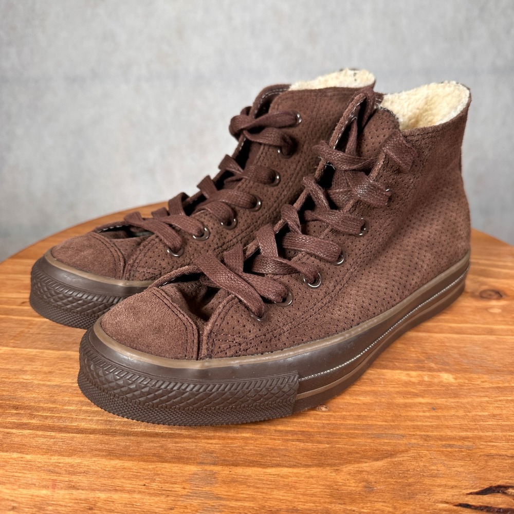 Converse Chuck Taylor High Top Women Size 7 Brown Good Suede Fur Lined - Picture 1 of 13